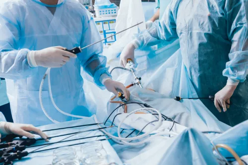 ¿Qué especialista trata el dolor de cadera?